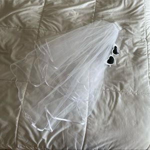 Bachelorette party necessities. Vail with sunglasses